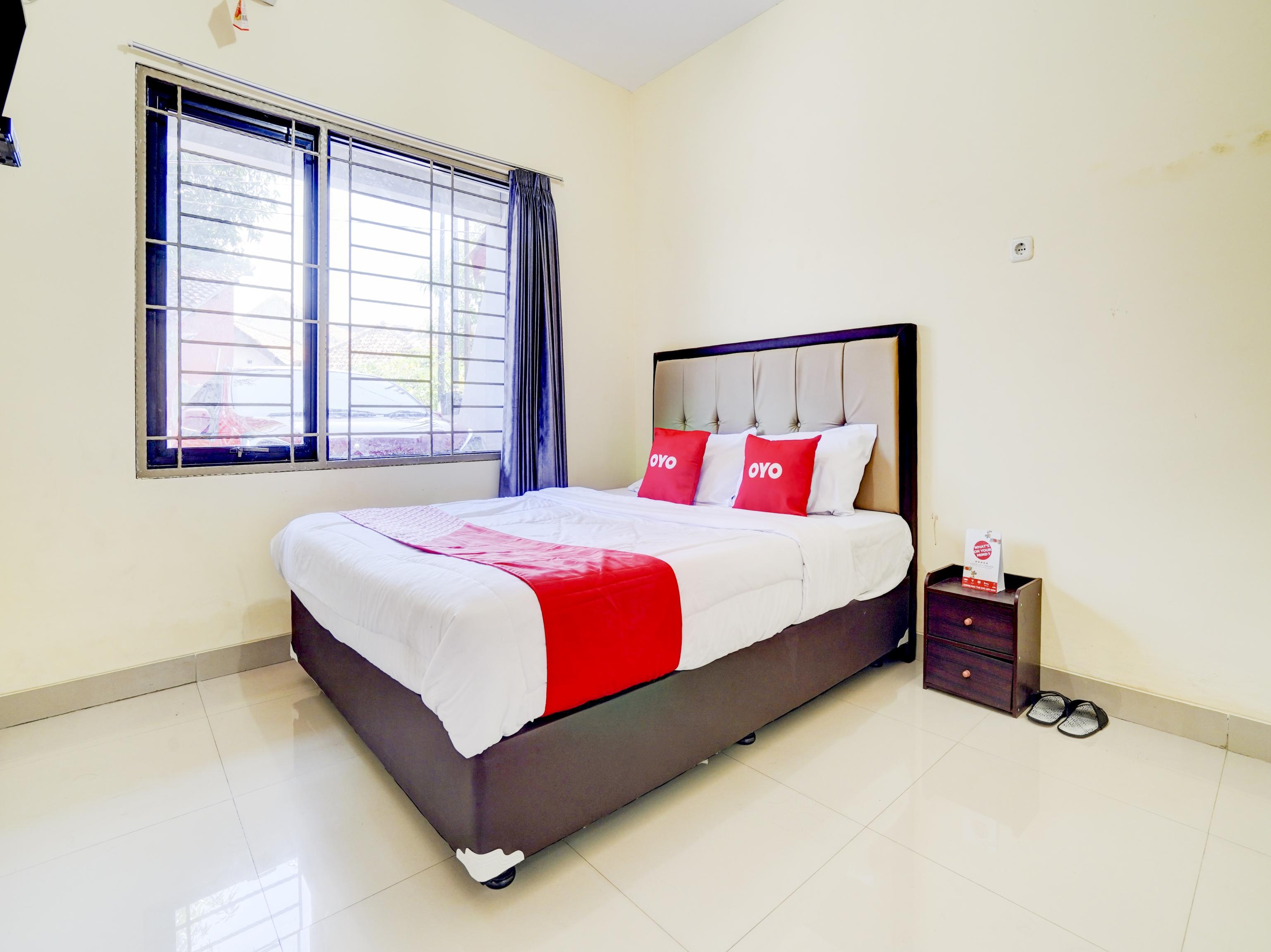 Oyo 90052 Star House Ξενοδοχείο Cirebon Εξωτερικό φωτογραφία