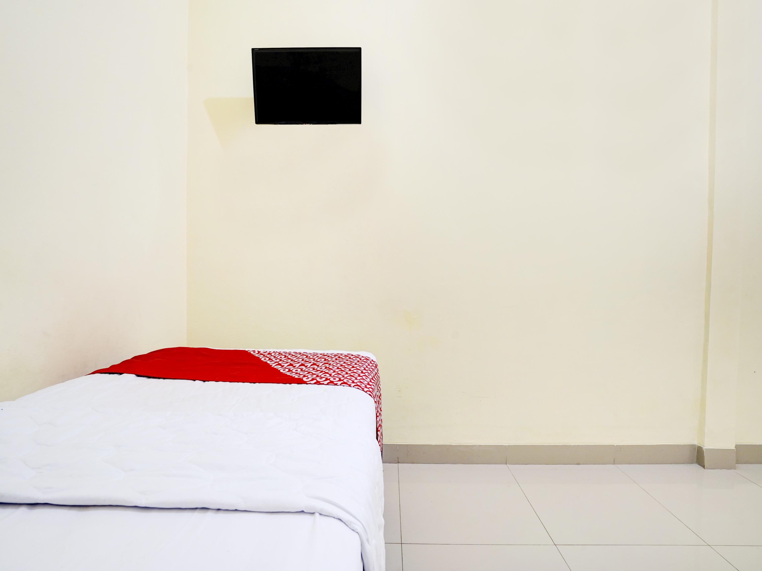 Oyo 90052 Star House Ξενοδοχείο Cirebon Εξωτερικό φωτογραφία